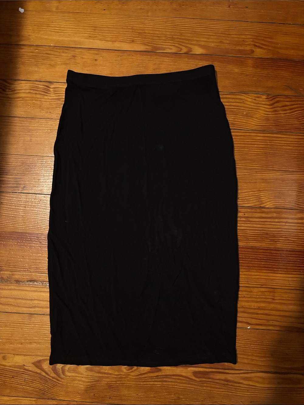 Express Black Pencil Skirt — Classic Fitted Silhouette